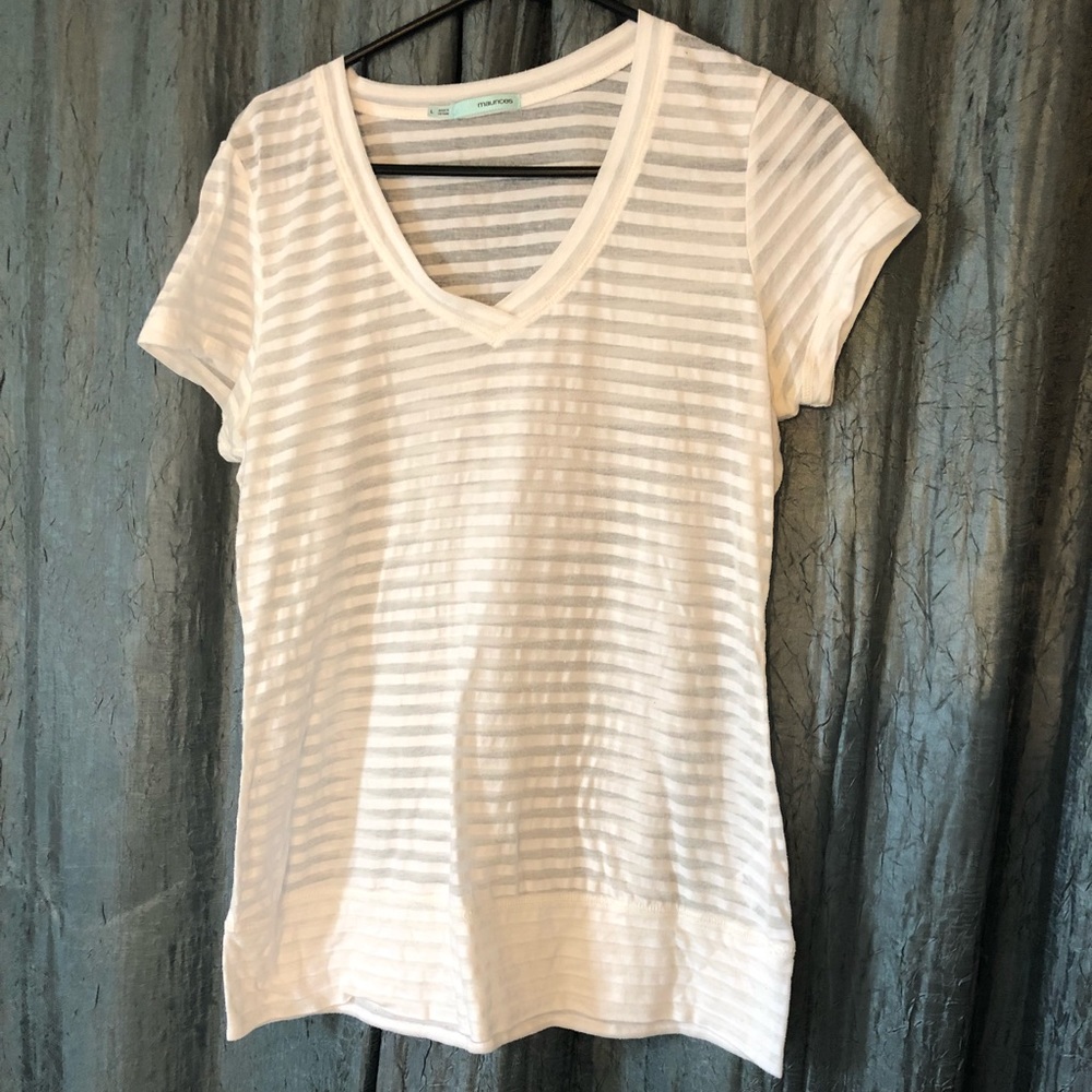 White stripped t